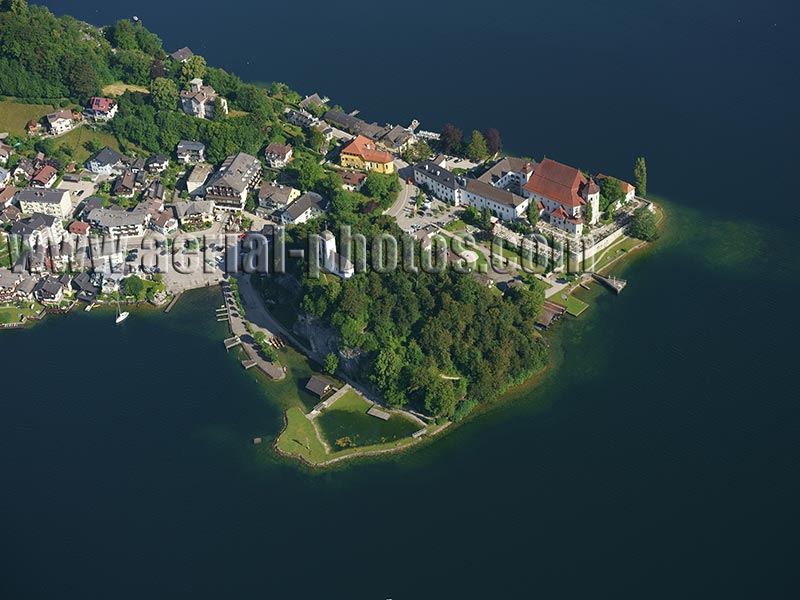 AERIAL VIEW photo of Traunkirchen, Traunsee, Austria. LUFTAUFNAHME luftbild, Oberösterreich, Österreich.