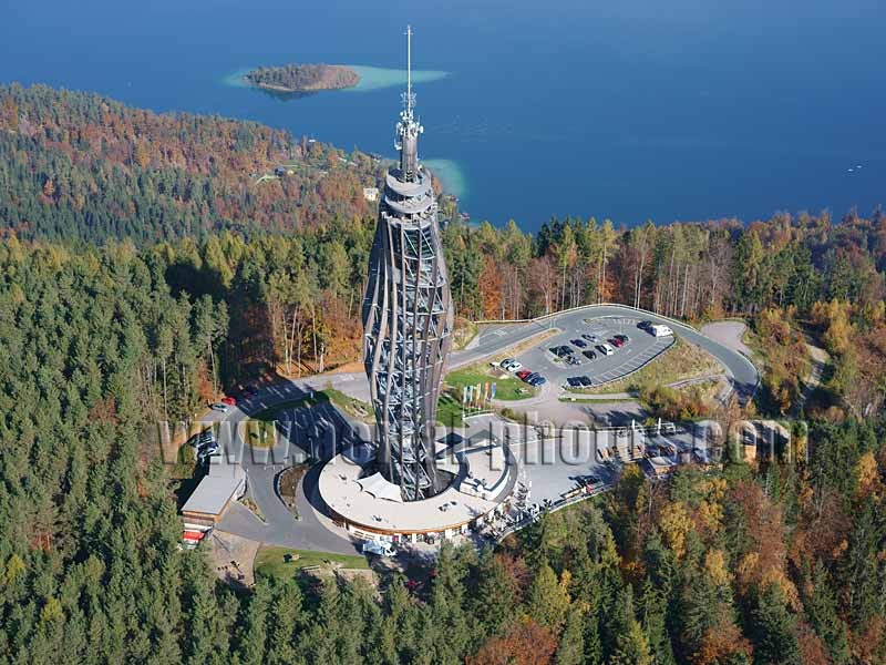 AERIAL VIEW photo of Pyramidenkogel, Austria. LUFTAUFNAHME luftbild, Wörthersee, Kärnten, Österreich.