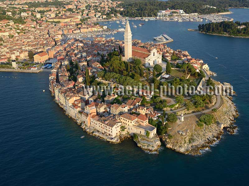 AERIAL VIEW photo of Rovinj / Rovigno, Istria, Croatia. ZRAČNI POGLED fotografija, Istra, Hrvatska.