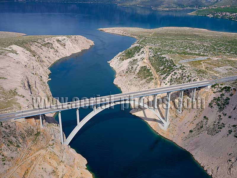 AERIAL VIEW photo of Maslenica Bridge, Dalmatia, Croatia. ZRAČNI POGLED fotografija, Dalmacija, Hrvatska.