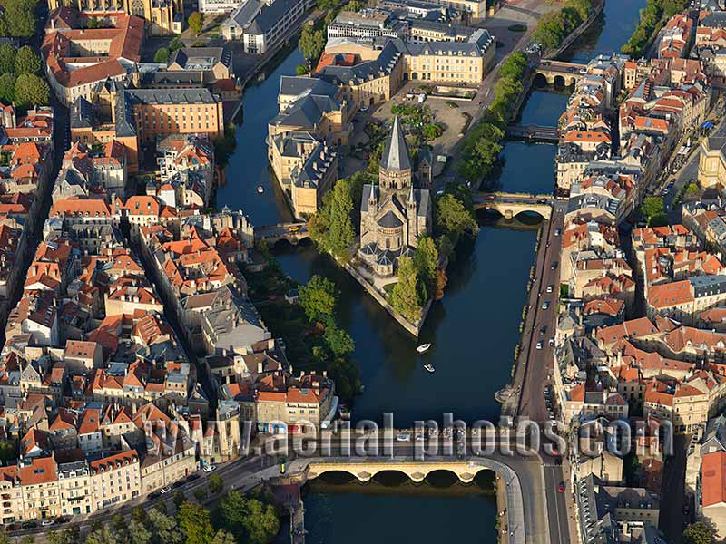 Aerial photo of Temple Neuf. Metz, Moselle, Grand Est, France. Vue aérienne.