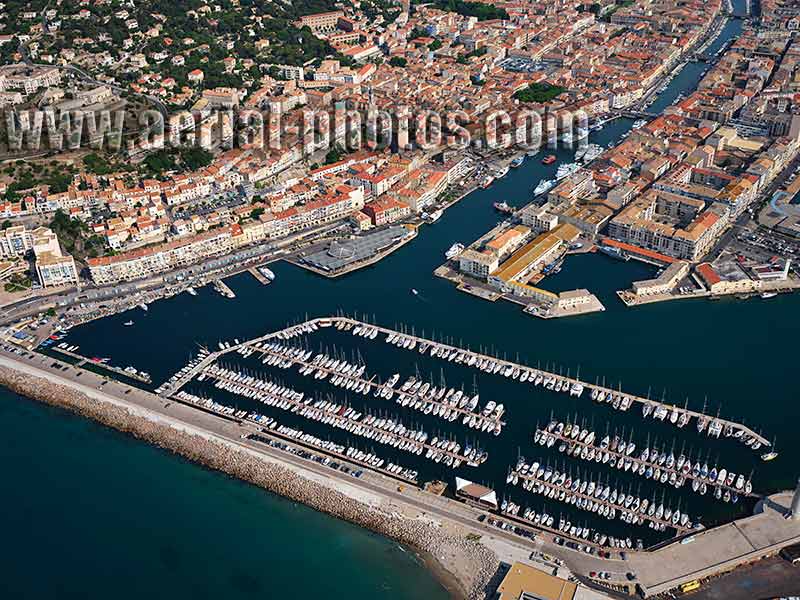 AERIAL VIEW photo of Sète, Occitanie, France. VUE AERIENNE.