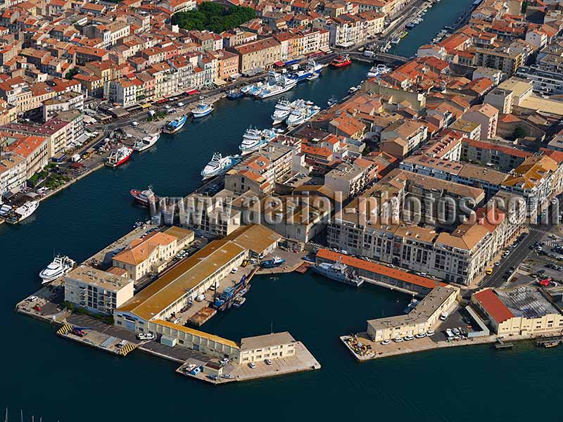 AERIAL VIEW photo of Sète, Occitanie, France. VUE AERIENNE.