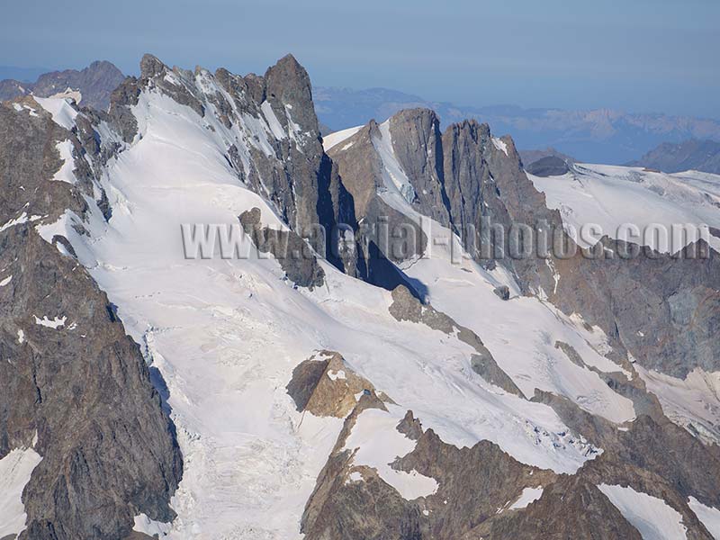 Aerial view of La Meije in the Écrins Massif, France. Vue aérienne.