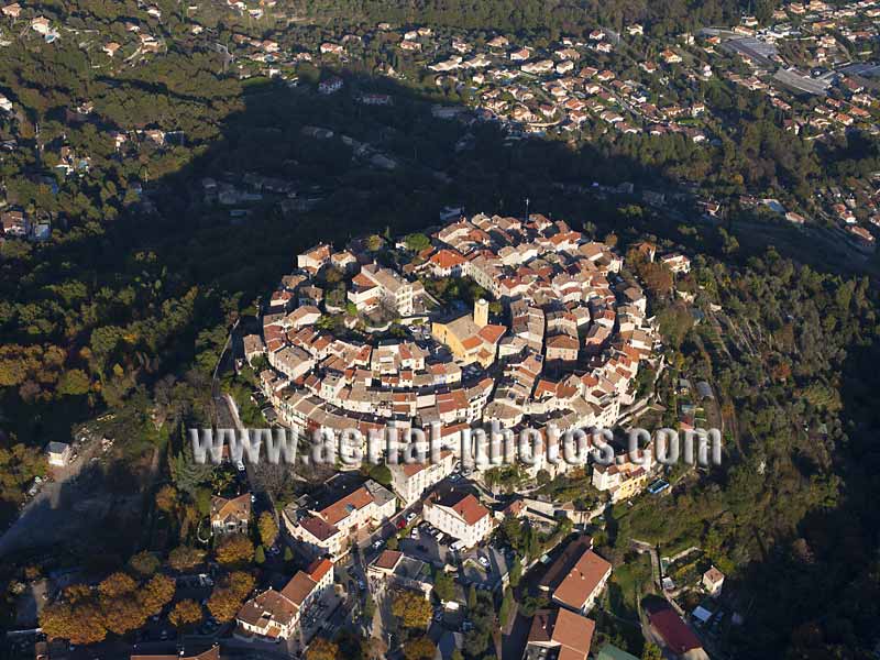 AERIAL VIEW photo of an hilltop town, Gattières, French Riviera, France. VUE AERIENNE village médiéval perché, Côte d'Azur.