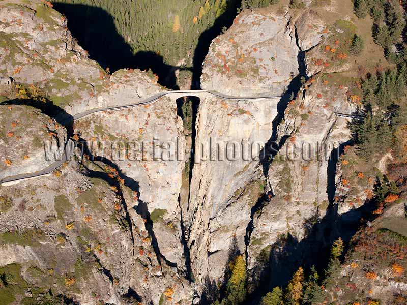 AERIAL VIEW photo of Châtelet bridge, Saint-Paul-sur-Ubaye, French Alps, France. VUE AERIENNE pont du Châtelet, Alpes Françaises.