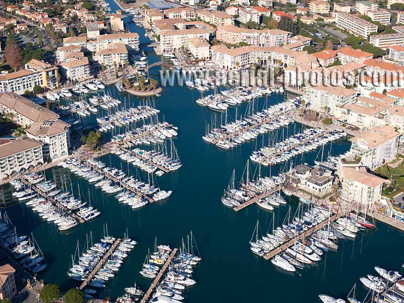 Aerial view of the marina of Port-Fréjus on the French Riviera. Vue aérienne, Côte d'Azur.