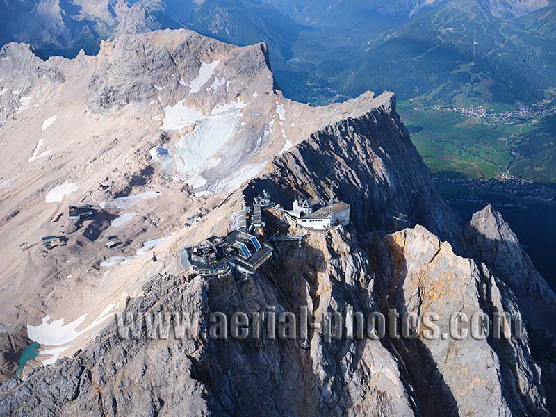 AERIAL VIEW photo of the Zugspitze, Garmisch-Partenkirchen, Bavaria, Germany. LUFTAUFNAHME luftbild, Bayern, Deutschland.