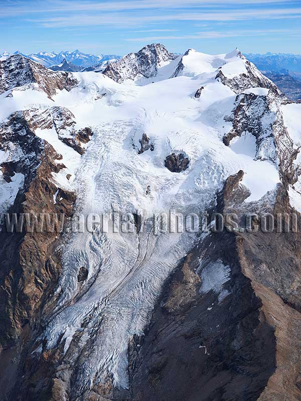 Aerial view of Lys Glacier, Aosta Valley, Italy. VEDUTA AEREA foto, Valle d'Aosta, Italia.