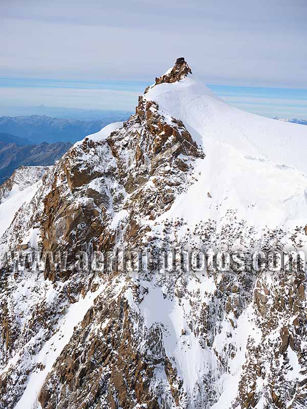 Aerial view of Monte Rosa, Piedmont, Italy. VEDUTA AEREA foto.