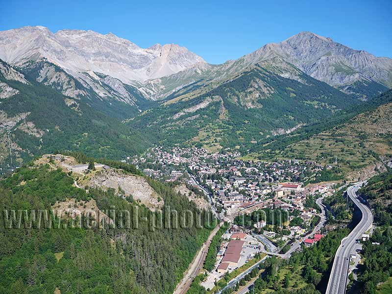 AERIAL VIEW photo of Hotel Rive in Bardonecchia, Piedmont, Italy. VEDUTA AEREA foto.