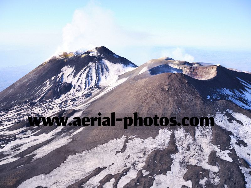 Aerial view, Mount Etna, Sicily, Italy. VEDUTA AEREA foto, Monte Etna, Italia.