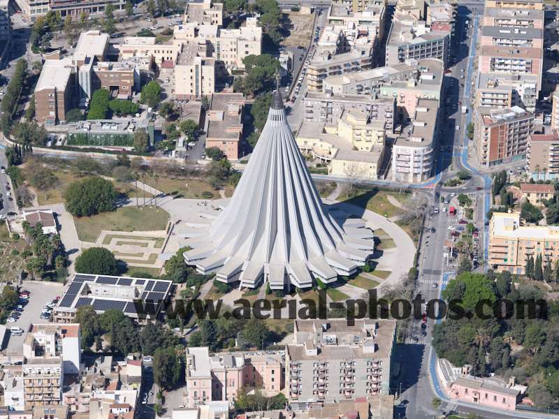 AERIAL VIEW photo of Syracuse Sanctuary, Sicily, Italy. VEDUTA AEREA foto, Sicilia, Italia.