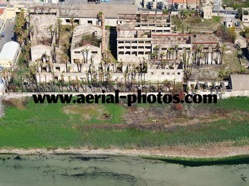 AERIAL VIEW of an abandoned building, Syracuse, Sicily, Italy. VEDUTA AEREA foto, Sicilia, Italia.